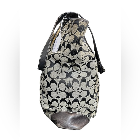 GUC Coach Large Signature Canvas Shoulder Tote - Picture 4 of 6